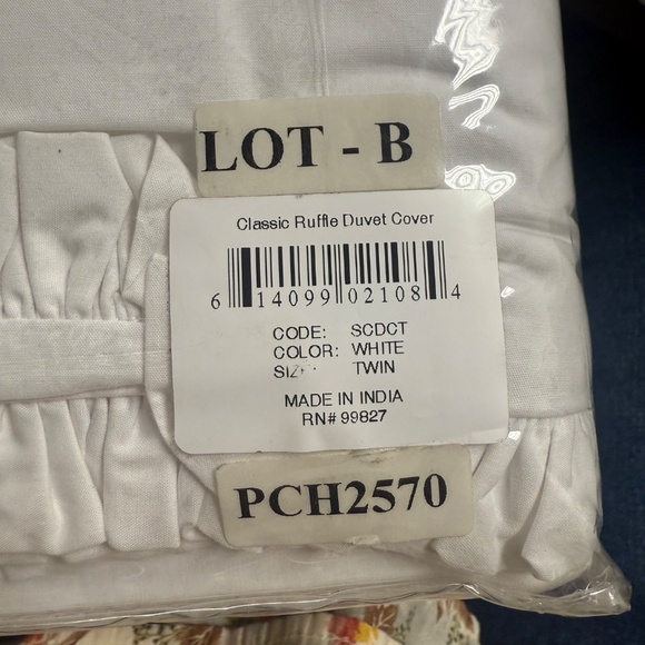 Pine Cone Hill Classic Ruffle Duvet Cover White and Twin - Picture 3 of 4